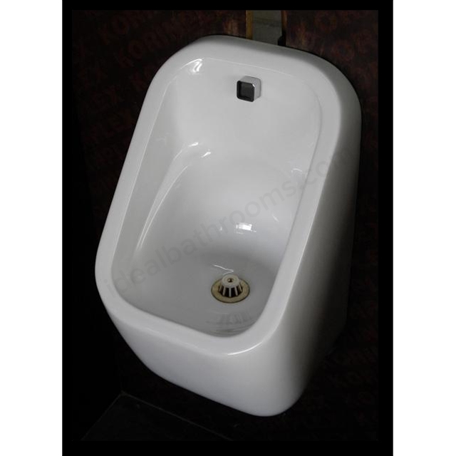 RAK Ceramics series 600 concealed trap urinal